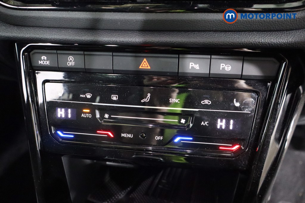 Volkswagen T-Roc Black Edition Automatic Petrol SUV - Stock Number (1611157) - 11th supplementary image