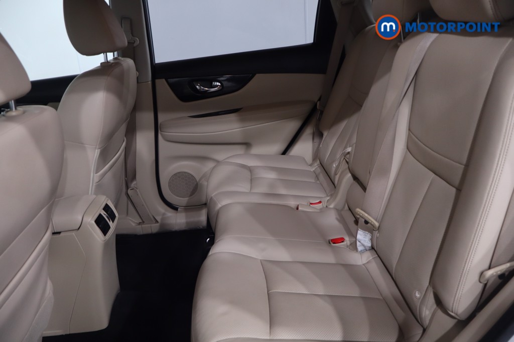 Nissan X-Trail Tekna Manual Petrol SUV - Stock Number (1611346) - 5th supplementary image