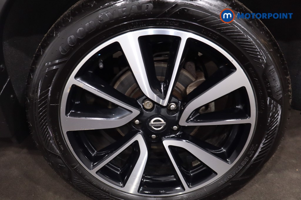 Nissan X-Trail Tekna Manual Petrol SUV - Stock Number (1611346) - 12th supplementary image