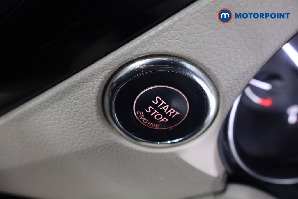 Nissan X-Trail Tekna Manual Petrol SUV - Stock Number (1611346) - 18th supplementary image