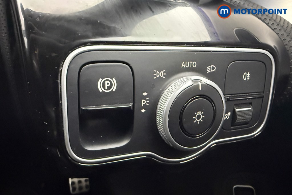 Mercedes-Benz CLA Amg Line Automatic Petrol Coupe - Stock Number (1611388) - 8th supplementary image