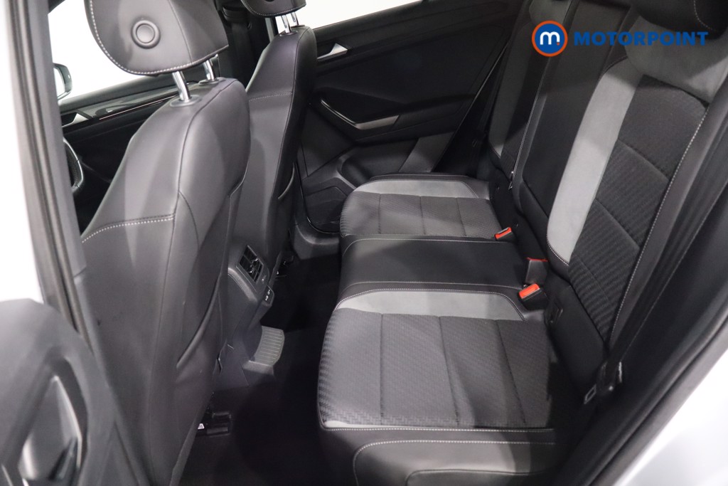 Volkswagen T-Roc R-Line Automatic Petrol SUV - Stock Number (1611523) - 5th supplementary image