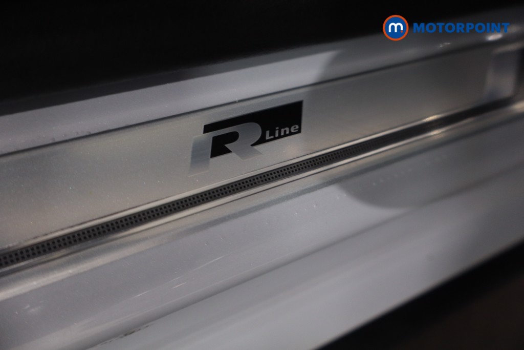 Volkswagen T-Roc R-Line Automatic Petrol SUV - Stock Number (1611523) - 23rd supplementary image