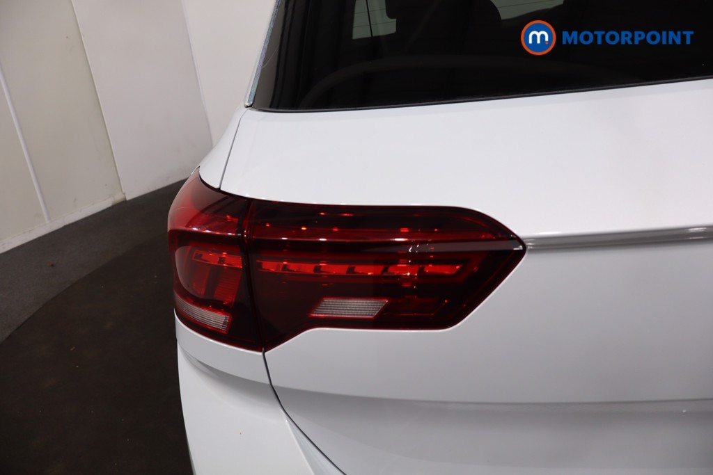 Volkswagen T-Roc R-Line Automatic Petrol SUV - Stock Number (1611523) - 38th supplementary image