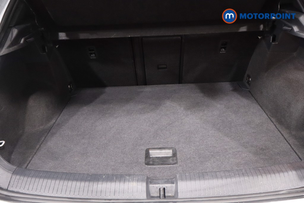 Volkswagen T-Roc R-Line Automatic Petrol SUV - Stock Number (1611523) - 40th supplementary image