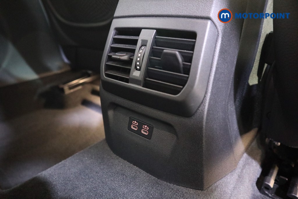 BMW 1 Series M Sport Manual Petrol Hatchback - Stock Number (1611570) - 18th supplementary image