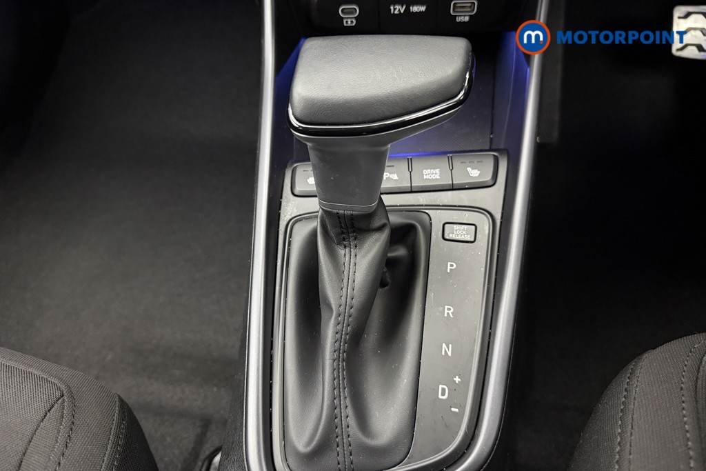 Hyundai Bayon Premium Automatic Petrol SUV - Stock Number (1611573) - 7th supplementary image