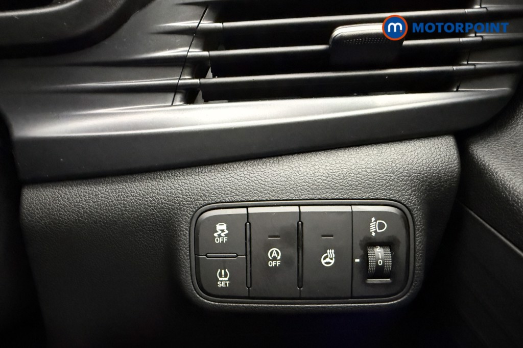 Hyundai Bayon Premium Automatic Petrol SUV - Stock Number (1611573) - 17th supplementary image