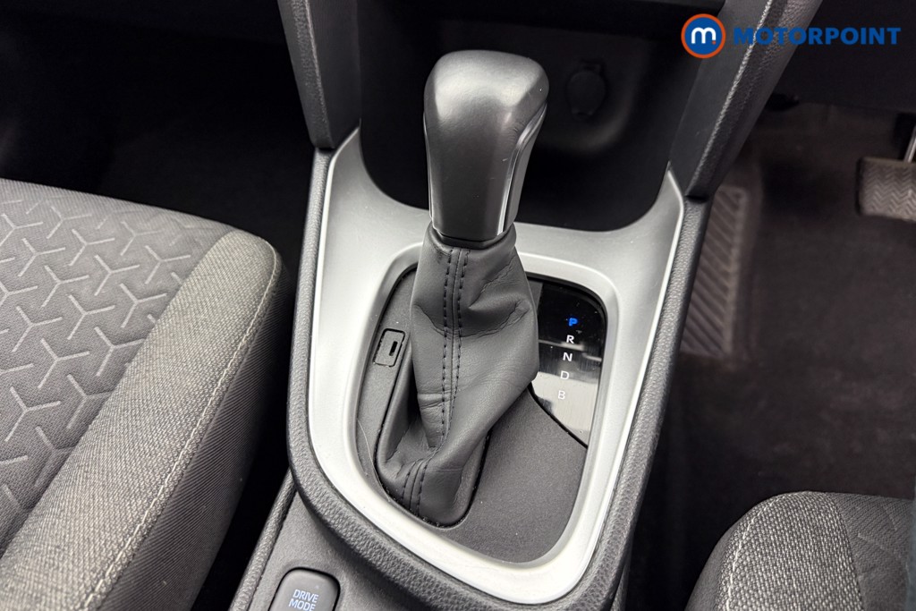 Toyota Yaris Cross Icon Automatic Petrol-Electric Hybrid Estate - Stock Number (1611574) - 12th supplementary image