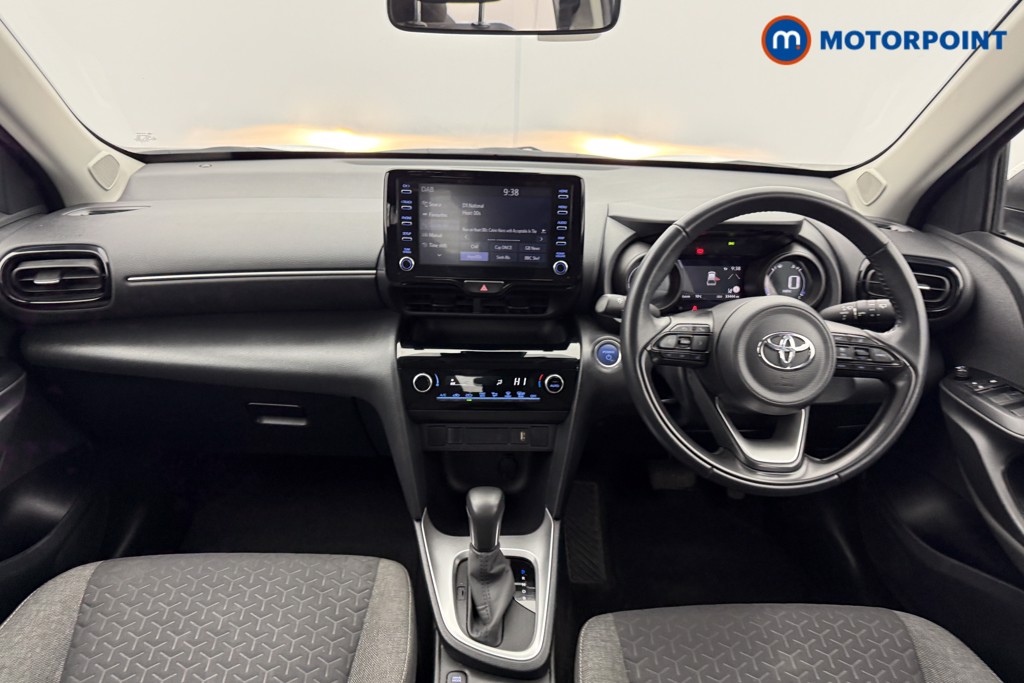 Toyota Yaris Cross Icon Automatic Petrol-Electric Hybrid Estate - Stock Number (1611574) - 1st supplementary image