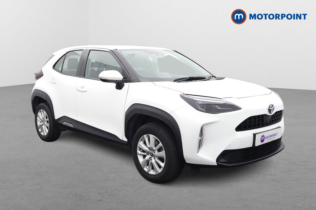 Toyota Yaris Cross Icon Automatic Petrol-Electric Hybrid Estate - Stock Number (1611574) - Drivers side front corner