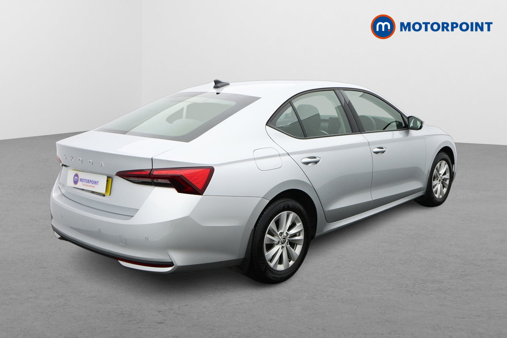Skoda Octavia Se Technology Automatic Petrol Hatchback - Stock Number (1611665) - Drivers side rear corner
