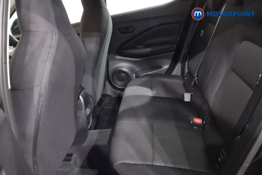 Nissan Juke Acenta Premium Automatic Petrol SUV - Stock Number (1611961) - 5th supplementary image