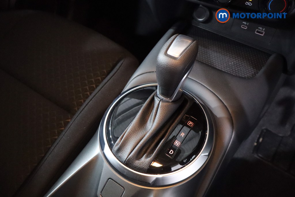 Nissan Juke Acenta Premium Automatic Petrol SUV - Stock Number (1611961) - 18th supplementary image