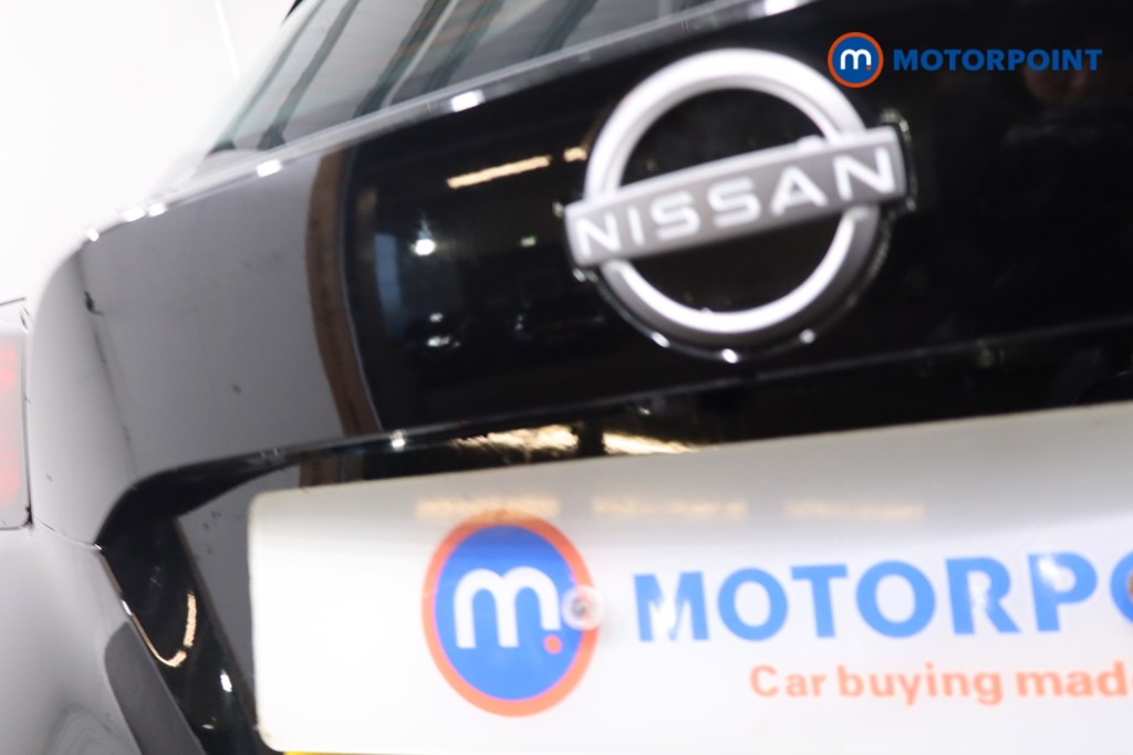 Nissan Juke Acenta Premium Automatic Petrol SUV - Stock Number (1611961) - 32nd supplementary image