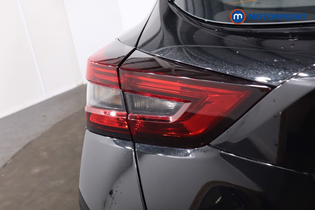 Nissan Juke Acenta Premium Automatic Petrol SUV - Stock Number (1611961) - 33rd supplementary image