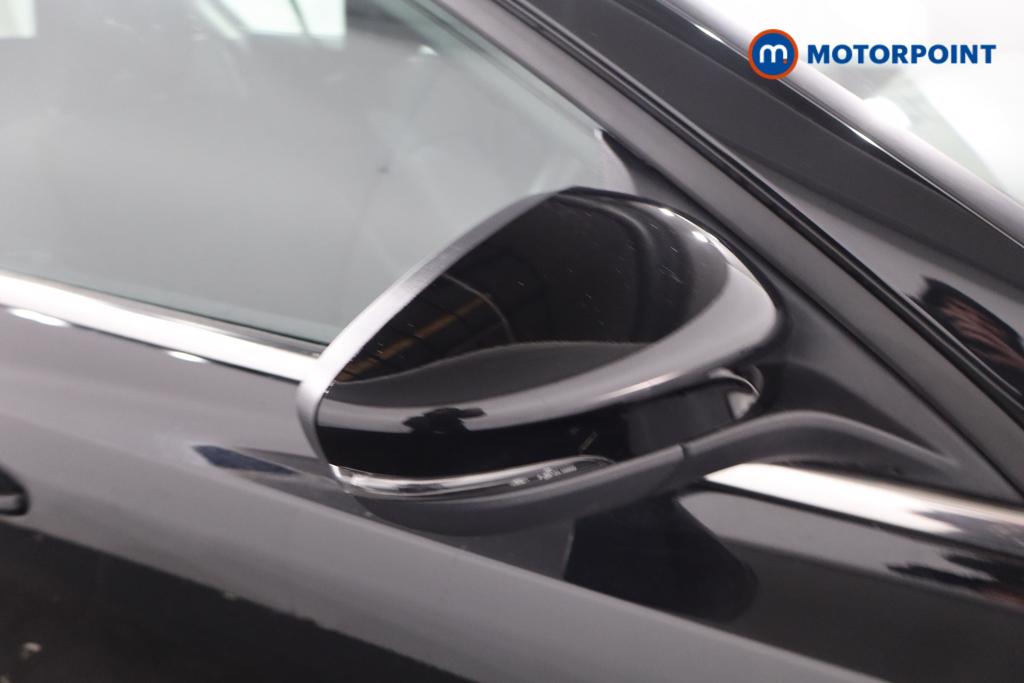 Ford Focus Titanium Automatic Petrol Hatchback - Stock Number (1611969) - 24th supplementary image