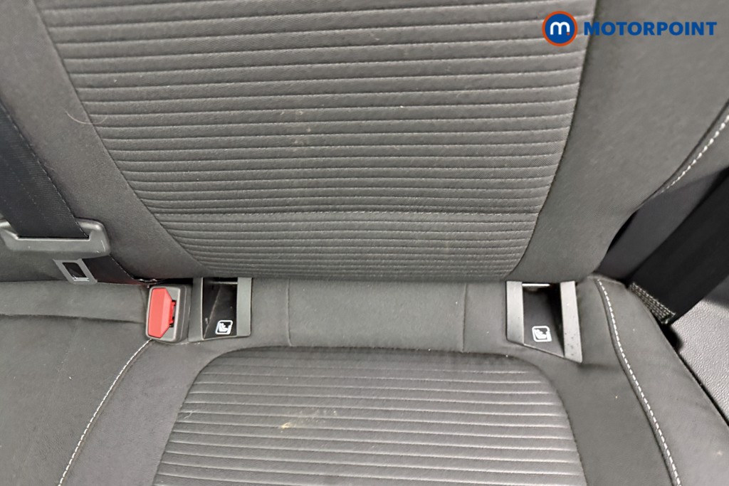 Ford Focus Titanium Automatic Petrol Estate - Stock Number (1611970) - 25th supplementary image