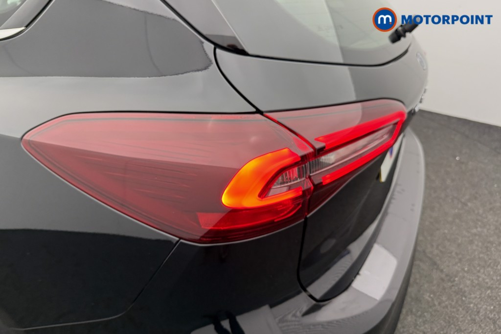 Ford Focus Titanium Automatic Petrol Estate - Stock Number (1611970) - 26th supplementary image