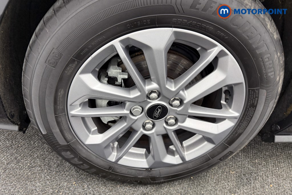 Ford Focus Titanium Automatic Petrol Estate - Stock Number (1611970) - 30th supplementary image