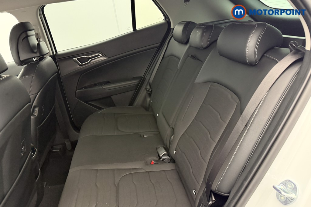KIA Sportage 3 Automatic Petrol-Electric Hybrid SUV - Stock Number (1612030) - 13th supplementary image
