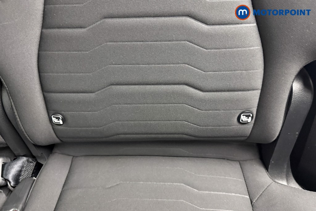 KIA Sportage 3 Automatic Petrol-Electric Hybrid SUV - Stock Number (1612030) - 14th supplementary image