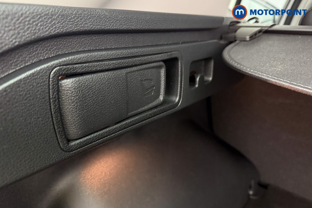 KIA Sportage 3 Automatic Petrol-Electric Hybrid SUV - Stock Number (1612030) - 18th supplementary image