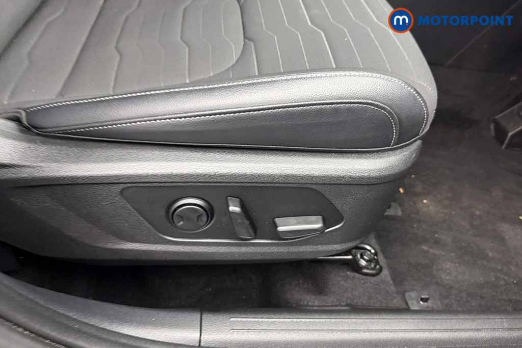 KIA Sportage 3 Automatic Petrol-Electric Hybrid SUV - Stock Number (1612035) - 20th supplementary image