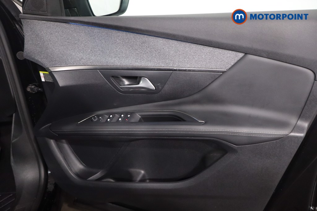Peugeot 3008 Allure Manual Diesel SUV - Stock Number (1612198) - 21st supplementary image