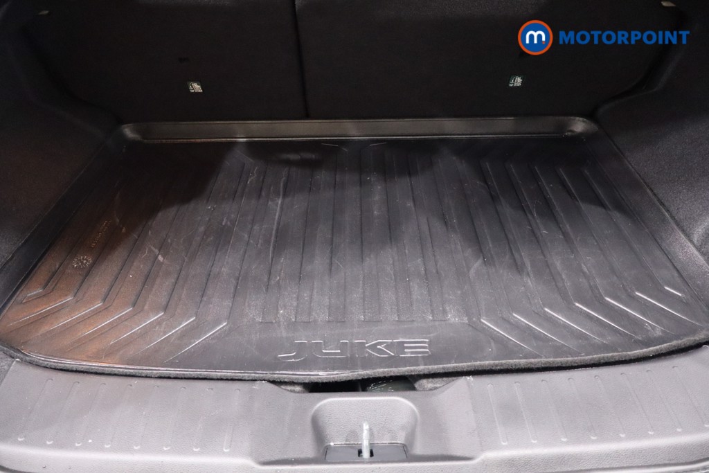 Nissan Juke Tekna-Plus Automatic Petrol-Electric Hybrid SUV - Stock Number (1612227) - 33rd supplementary image