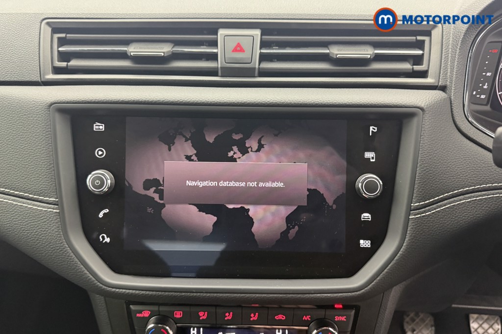 Seat Arona Xcellence Lux Manual Petrol SUV - Stock Number (1593677) - 9th supplementary image