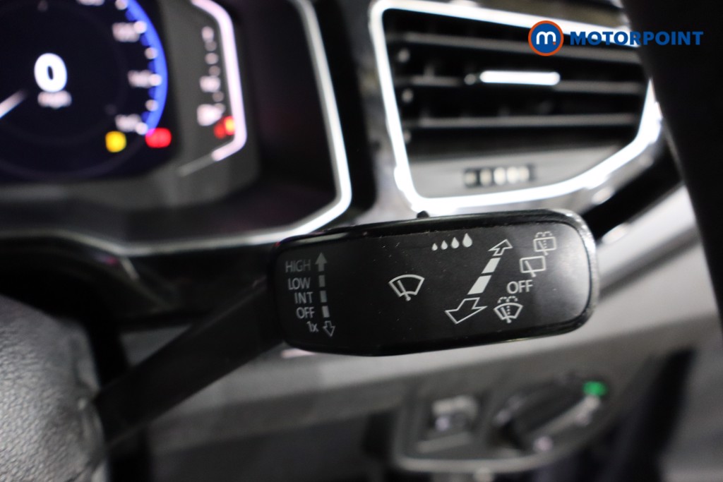 Volkswagen Polo R-Line Manual Petrol Hatchback - Stock Number (1593766) - 16th supplementary image