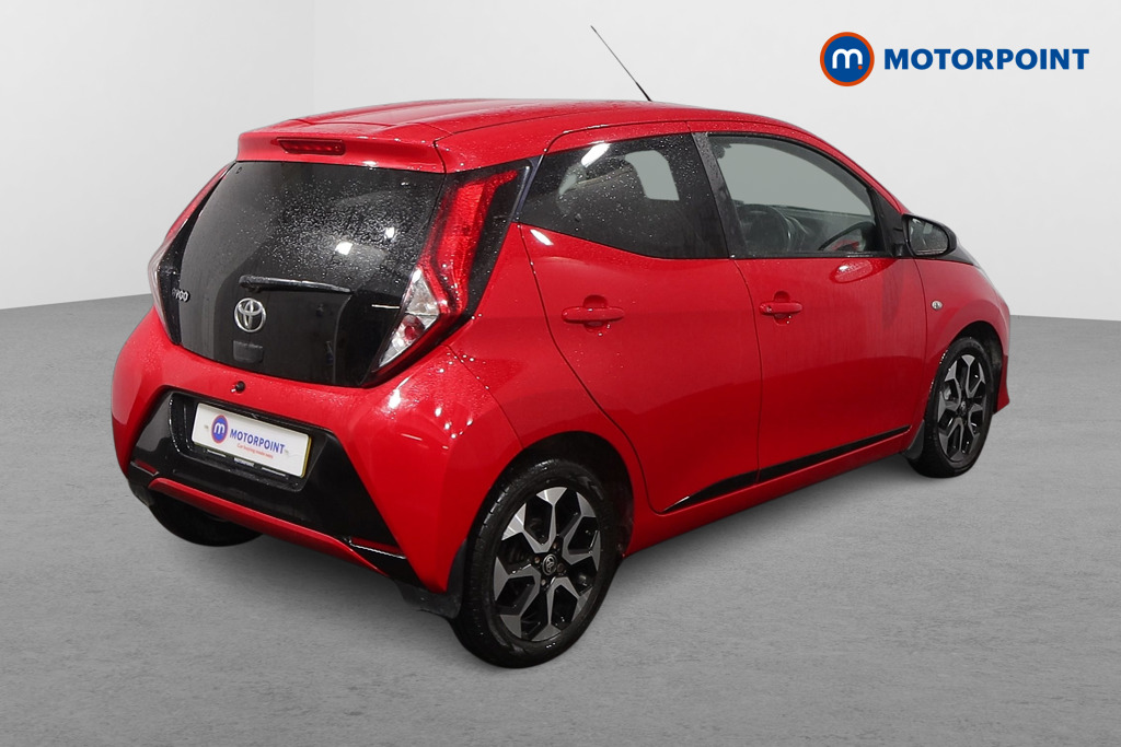 Toyota Aygo X-Trend Manual Petrol Hatchback - Stock Number (1594418) - Drivers side rear corner