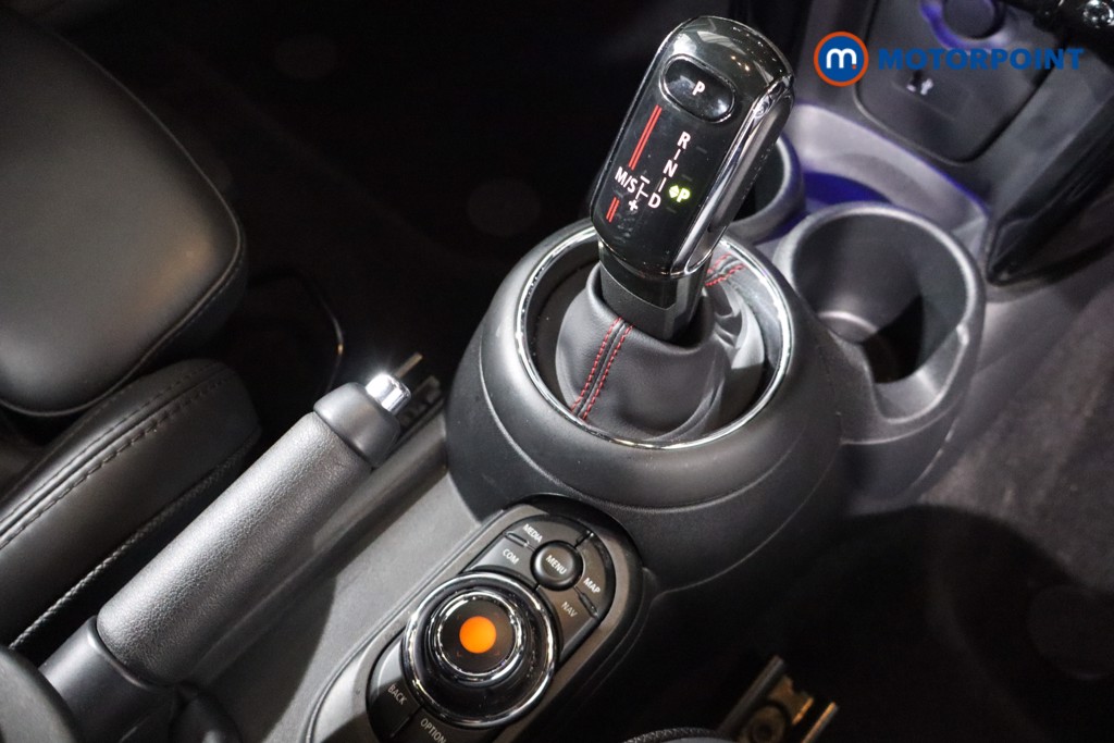 Mini Hatchback Cooper S Exclusive Automatic Petrol Hatchback - Stock Number (1597598) - 21st supplementary image