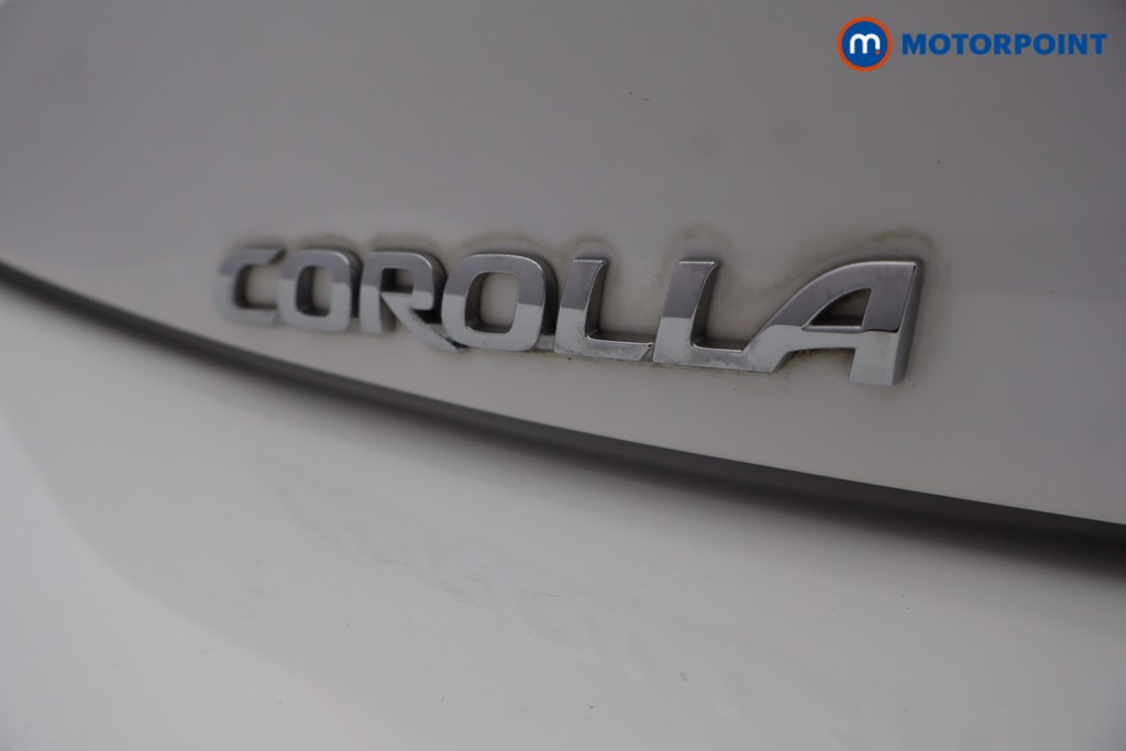 Toyota Corolla Icon Automatic Petrol-Electric Hybrid Hatchback - Stock Number (1597697) - 32nd supplementary image