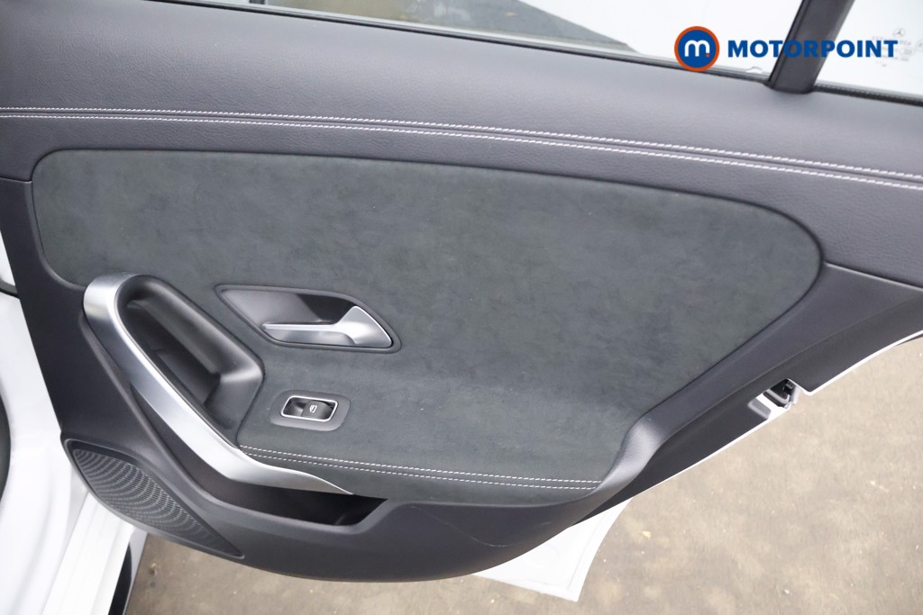 Mercedes-Benz A Class Exclusive Edition Automatic Diesel Hatchback - Stock Number (1601061) - 18th supplementary image