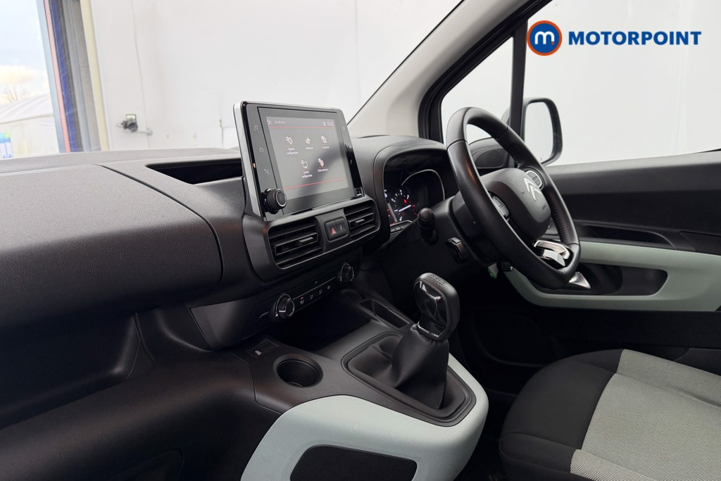 Citroen Berlingo Feel Manual Diesel People Carrier - Stock Number (1601557) - 28th supplementary image