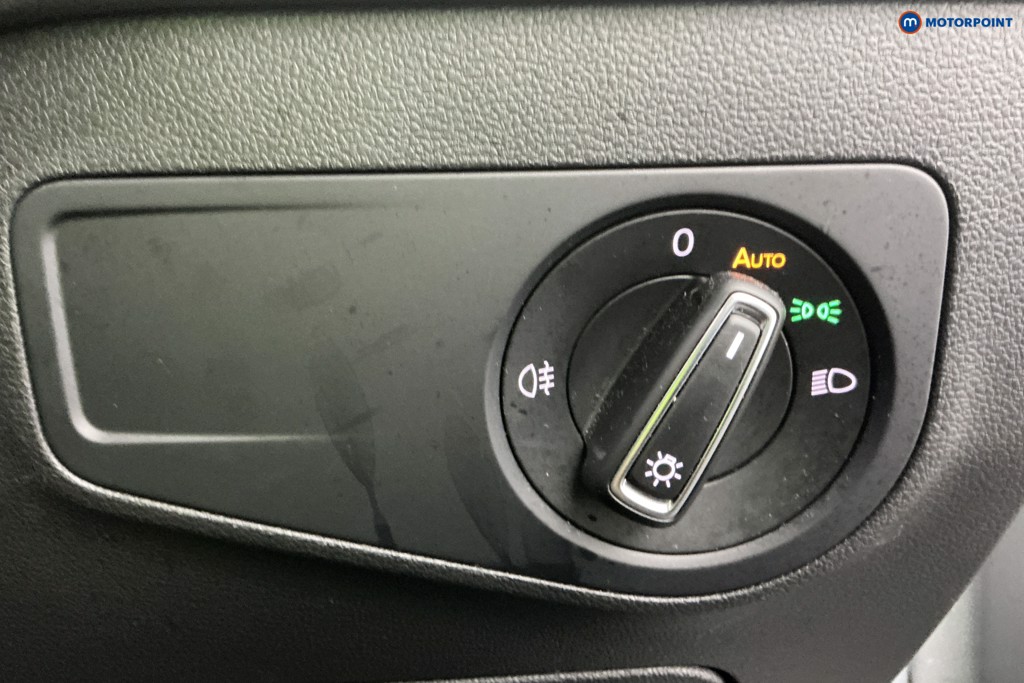 Volkswagen Tiguan Life Manual Petrol SUV - Stock Number (1601825) - 26th supplementary image