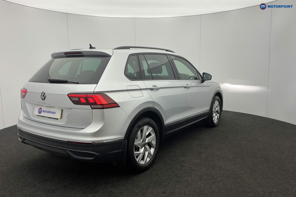 Volkswagen Tiguan Life Manual Petrol SUV - Stock Number (1601825) - 34th supplementary image