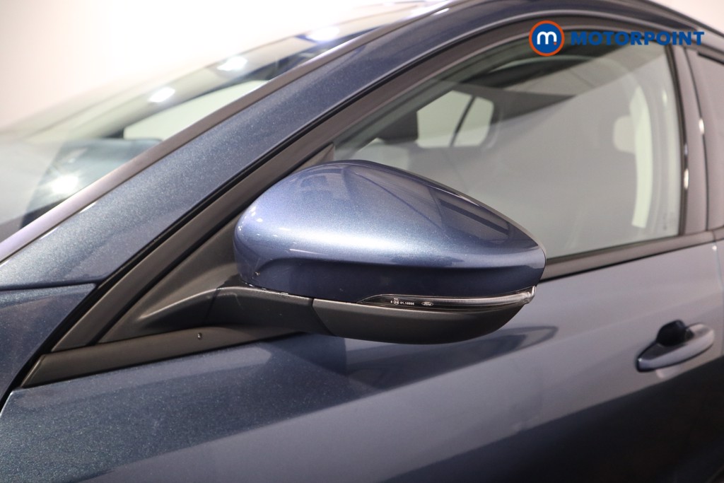 Ford Focus Active Vignale Automatic Petrol Estate - Stock Number (1602240) - 6th supplementary image