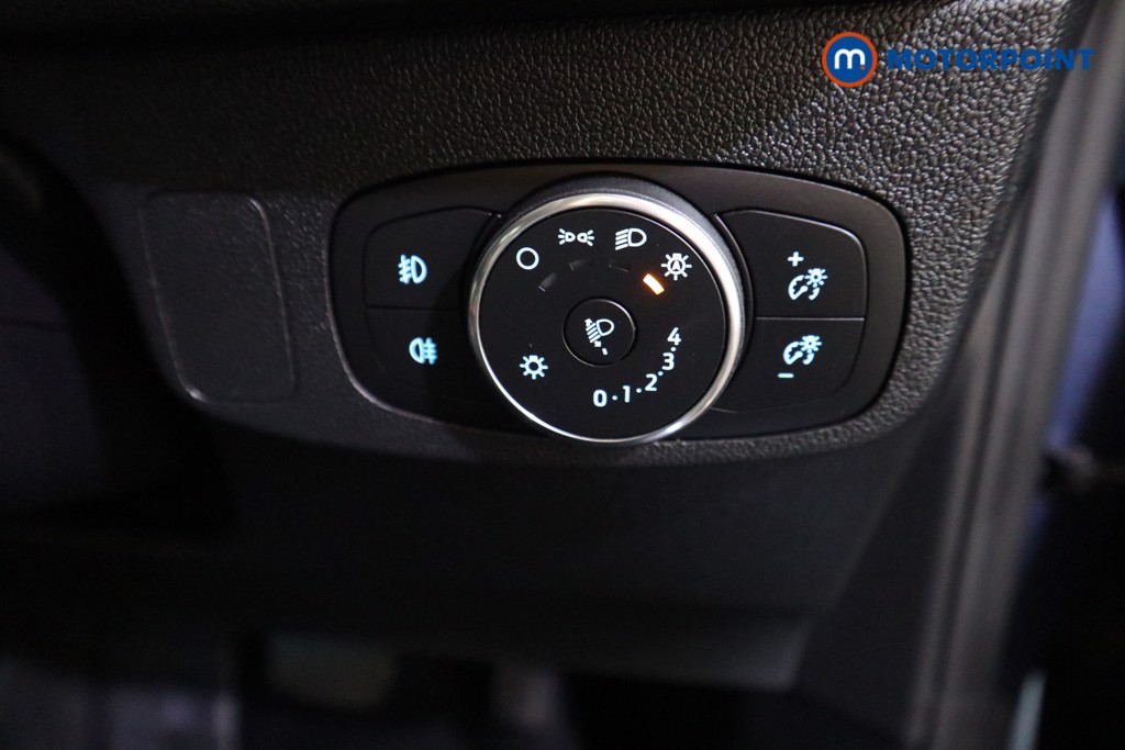 Ford Focus Active Vignale Automatic Petrol Estate - Stock Number (1602240) - 23rd supplementary image