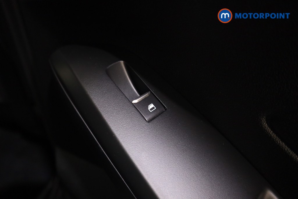 Ford Focus Active Vignale Automatic Petrol Estate - Stock Number (1602240) - 29th supplementary image