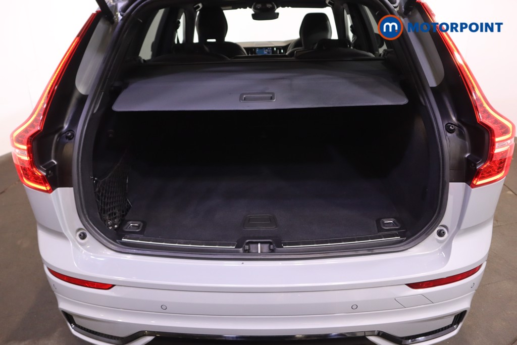Volvo Xc60 Plus Automatic Petrol SUV - Stock Number (1602954) - 9th supplementary image