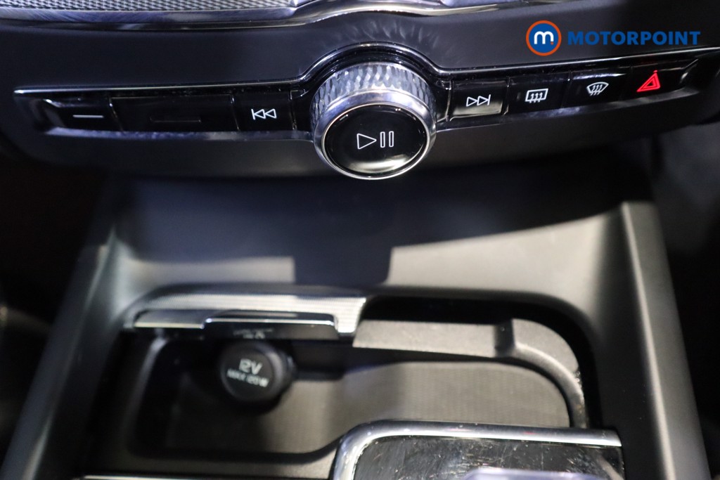 Volvo Xc60 Plus Automatic Petrol SUV - Stock Number (1602954) - 22nd supplementary image