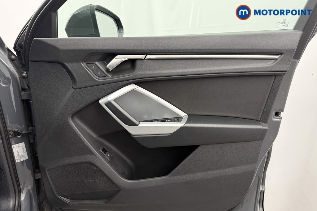 Audi Q3 Sport Manual Petrol SUV - Stock Number (1604462) - 17th supplementary image