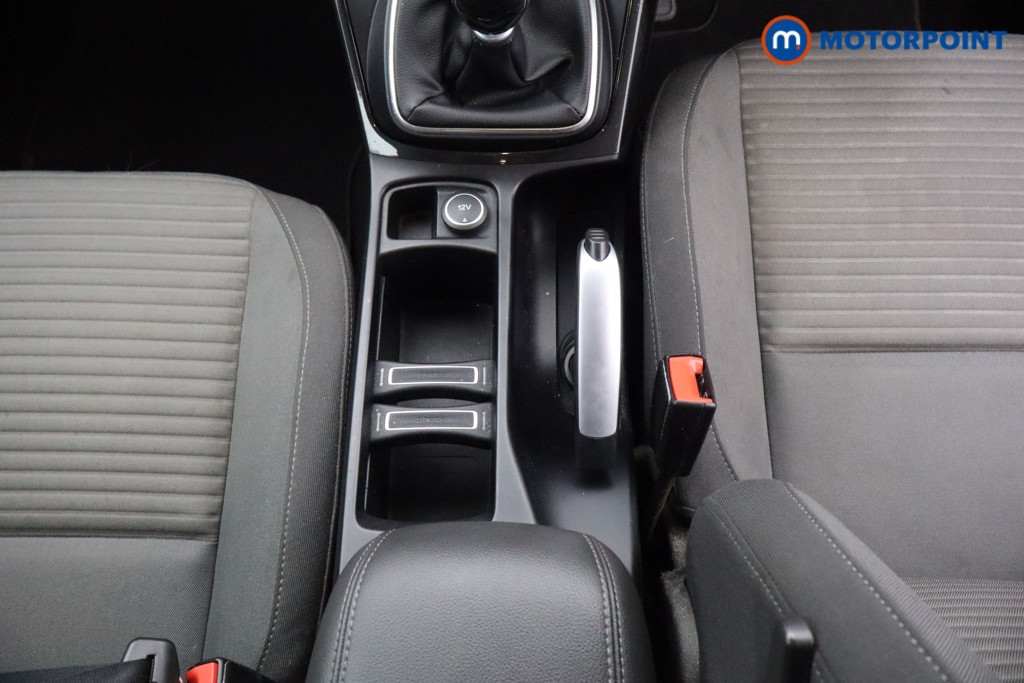 Ford C-Max Titanium Manual Diesel People Carrier - Stock Number (1604675) - 5th supplementary image