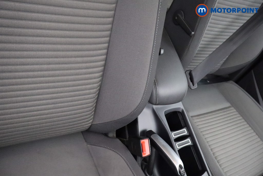 Ford C-Max Titanium Manual Diesel People Carrier - Stock Number (1604675) - 15th supplementary image