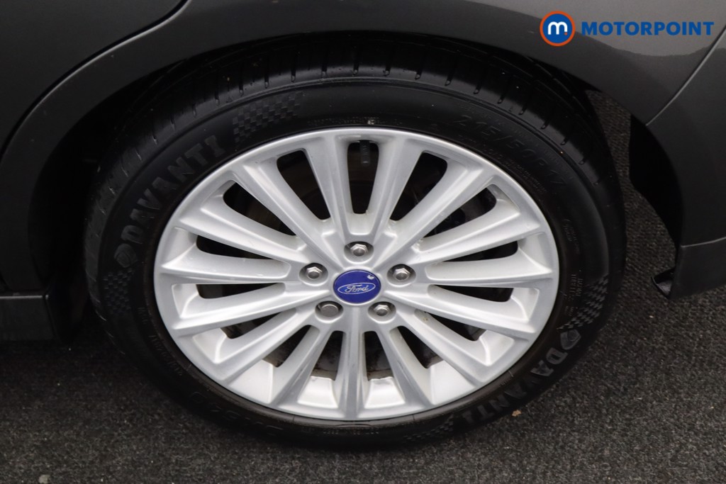 Ford C-Max Titanium Manual Diesel People Carrier - Stock Number (1604675) - 24th supplementary image