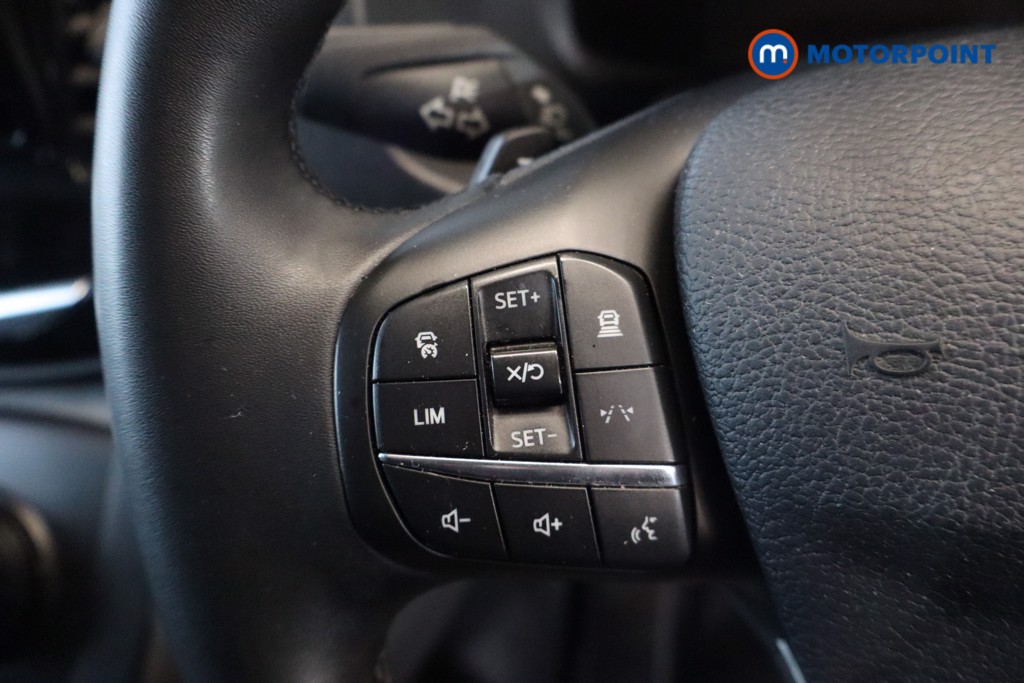 Ford Transit Limited Automatic Diesel Medium Roof Van - Stock Number (1605126) - 7th supplementary image