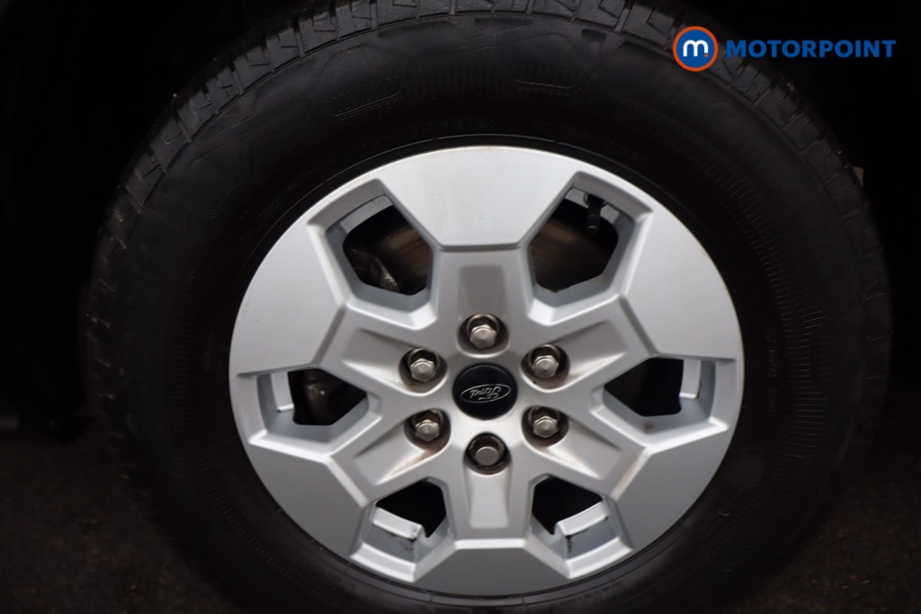 Ford Transit Limited Automatic Diesel Medium Roof Van - Stock Number (1605126) - 12th supplementary image